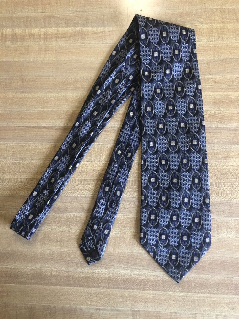 Louis Roth - Blue Circular Tie